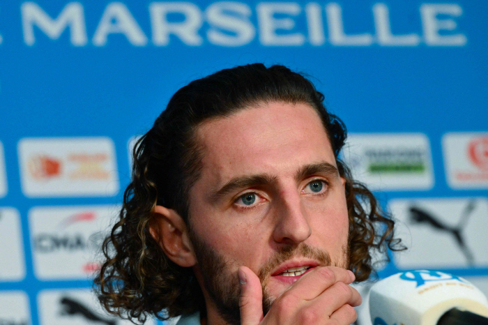 French 1st tier reporter reveal! Chairman Levi is crazy about Tottenham's unexpected recruitment challenge. Mama Boy contacts the French national team on personality issues