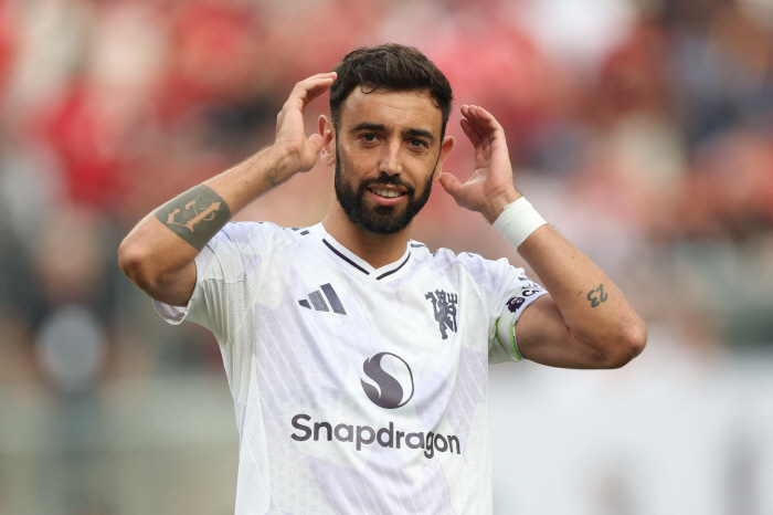I'm going to follow Son Heung-min in MLS! GOOD BYE Manchester United Captain is leaving next season...Recruitment of reliable new students → Less impact