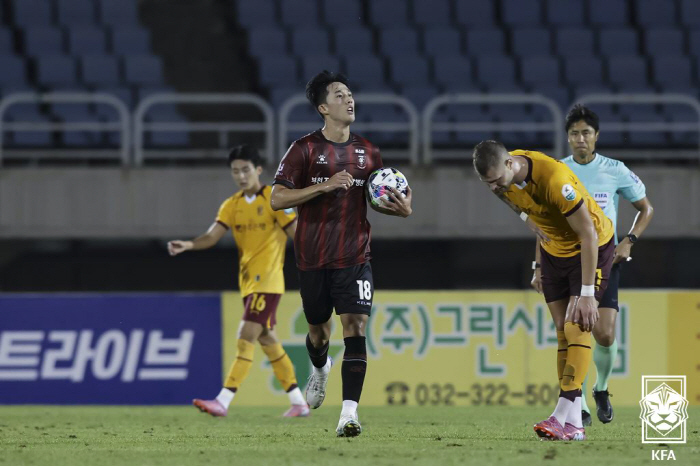 Let's go to Sangam! Gwangju advances to the final of the Korea Cup for the first time since its foundation! 21 come-from-behind victory over Bucheon 