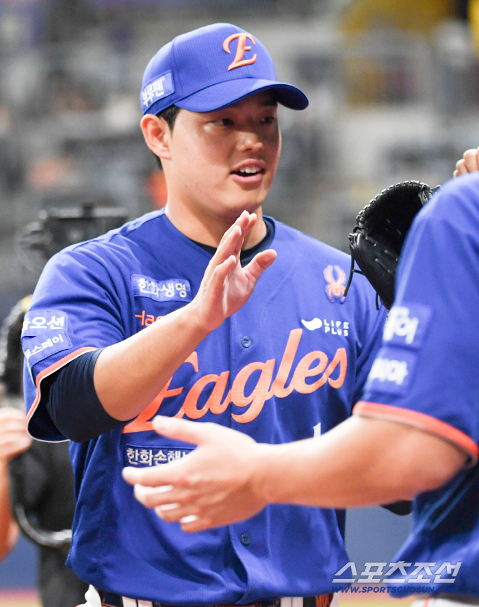 Moon Dong-ju also joined the ranks of 10 wins → Even taking an ice shower...I wanted to hurry up and do it