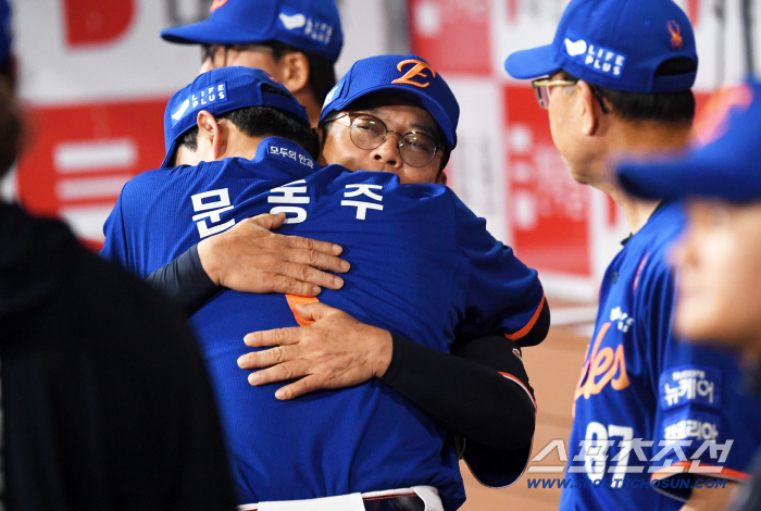  Coach Moon Dong-ju is great