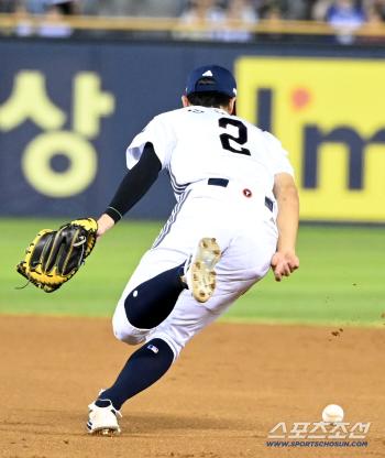  Kim Min-seok made his second mistake in the seventh inning