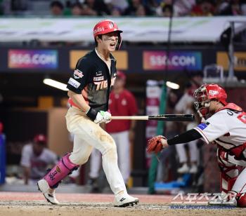  Park Chan-ho's decisive walk in the top of the 11th inning