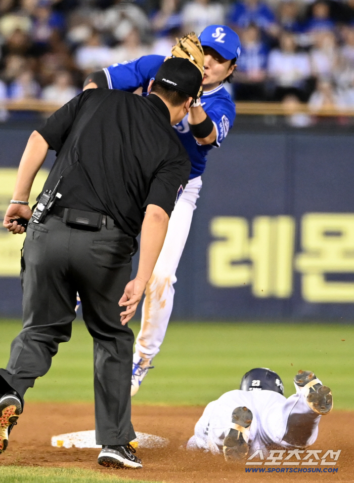  Ryu Ji-hyuk and Kang Min-ho's throw hit the face