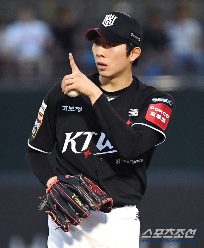There's no more free stuff What has changed for the 24-year-old starter who has grown amazingly with his first 10 wins since his debut? 