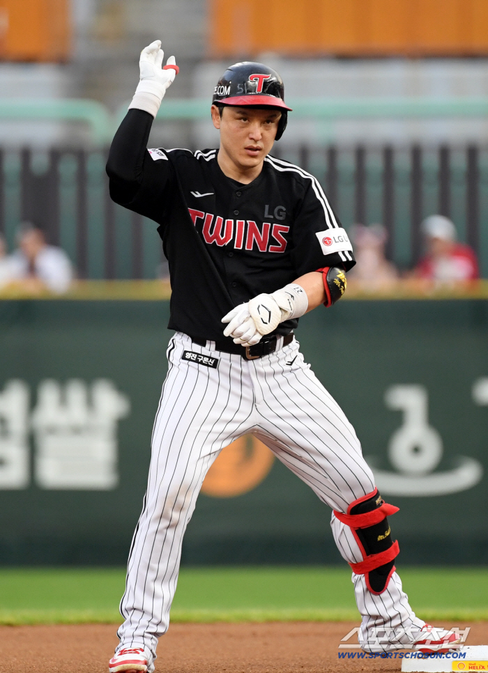 13→43 LG came from behind to complete the most 12 consecutive winning series ever by Gear. Even if Hanwha wins 5 consecutive games, it will maintain 4.5G cars 