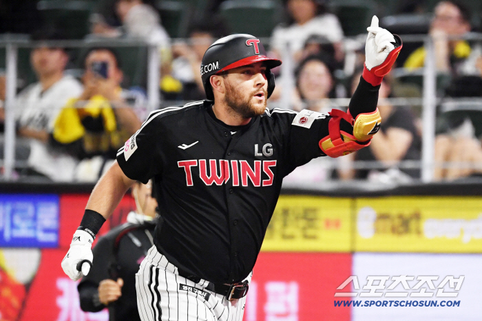 13→43 LG came from behind to complete the most 12 consecutive winning series ever by Gear. Even if Hanwha wins 5 consecutive games, it will maintain 4.5G cars 