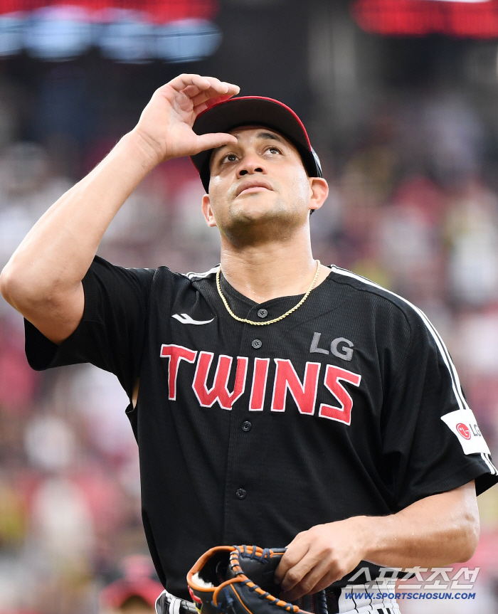 It's four wins and no losses in the second half, but ERA 0.50 new foreigners are the first PS starter? I played PS in the U.S. for Chirinos' answer. I know that team victory is more important than the first choice