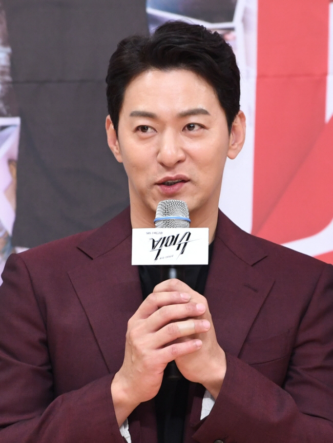 Joo Jin-mo, I've been on hiatus for six years...Earned 27 million won in luxury watches at a time of golf