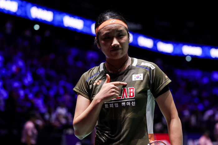 Perfect again! Ahn Se-young passes the World Championship with a complete victory in the 16th...3 consecutive 20 marches, a quarterfinal family match with Shim Yu-jin