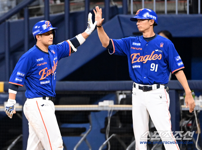  Choi Jaehoon, one more point with a timely hit!