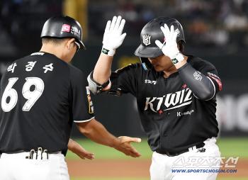  Kang Baekho hit a timely turnaround