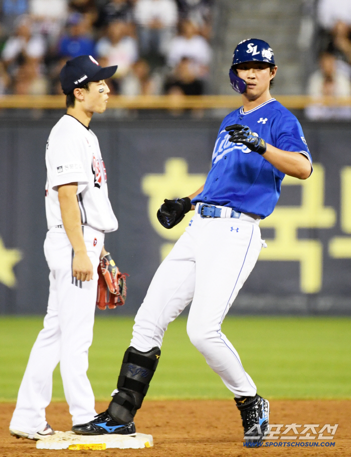  Koo Ja-wook is chasing by 2 points