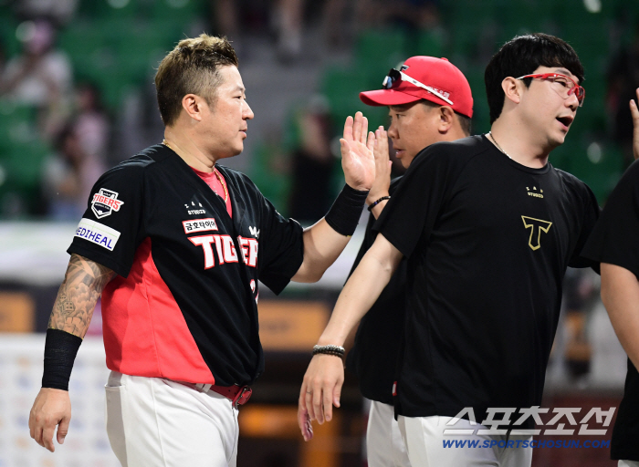  Lee Bum-ho's Choi Hyung-woo home run was good
