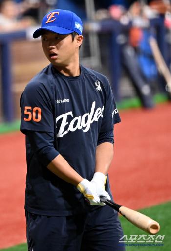  Lee Wonsuk, I'm going to throw one away today