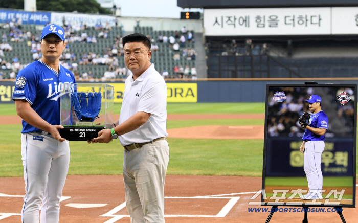  Oh Seung-hwan, Kim Tae-ryong, an unforgettable moment