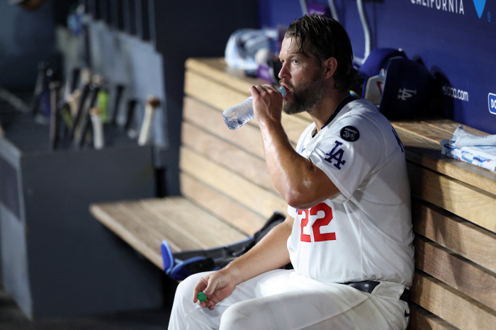What if Ohtani Yamamoto didn't dare imagine the 5-day rotation, and LAD didn't have Kershaw? 