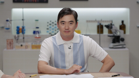 53-year-old Kim Seok-hoon confesses his fear of middle-aged parenting, and his two children are in their 70s when they go to college (three eyes)