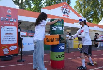Check blood pressure, arrhythmia, and eye health...Daewoong Pharmaceutical conducts 2030 Health Campaign at Jeonju Music Festival