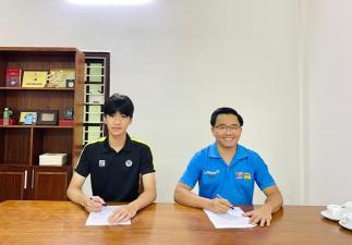 The first fruit of the KFA Challenge! GK from Park Hang-seo Academy, Vietnam's youngest professional team to sign