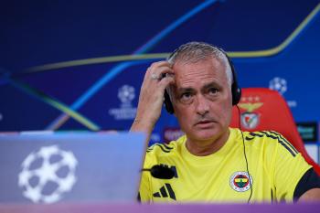  Jose Mourinho's surprise replacement in Fenerbahce The fall of the world's best master