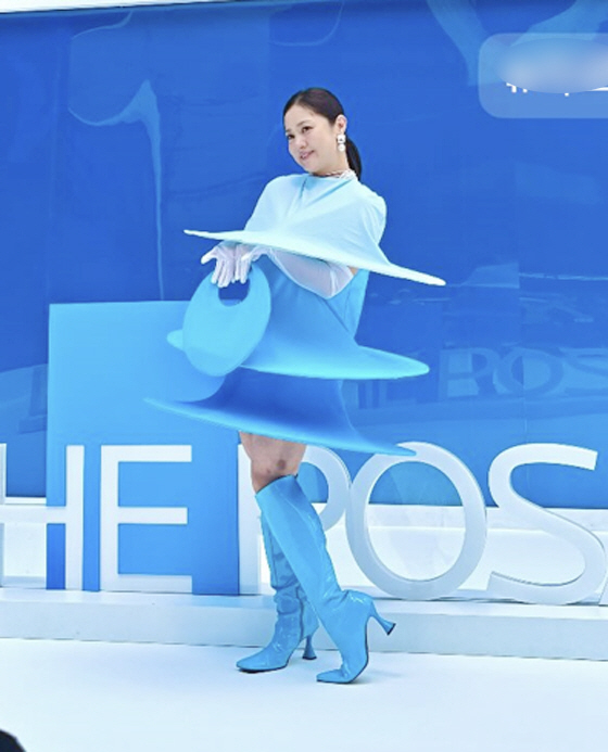 Park Na-rae, Lady Gaga's amazing spaceship styling.Fashion Sense Exploded After Losing 14kg