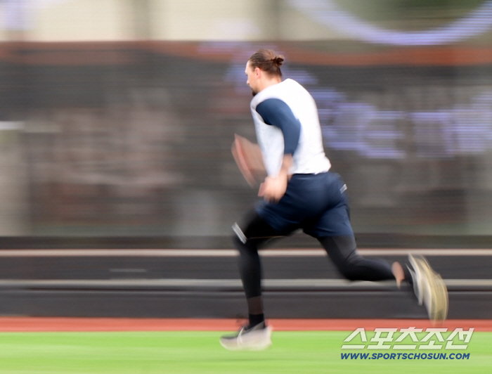 Zlatan's normal daily life in Daejeon 