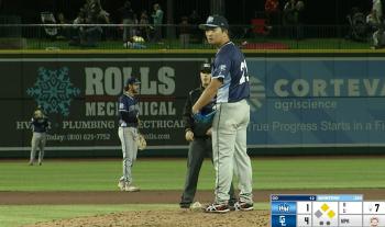 23 pitches, 14 Go Woo-seok 3 walks, 2 runs, and his condition of not recovering ends his life in the U.S. in the minors?