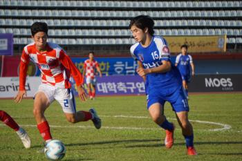  Cho Woo-ryeong's dramatic winning goal A new history of reaching the top for the first time in four consecutive years at Hannam University, overpowering Honam University 10