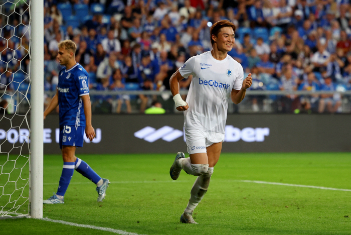HERE WE GO Revealed! Hwang Hee-chan cried, Oh Hyun-kyu laughed...Genk sign striker moves to Wolverhampton