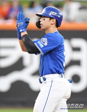  Kim Sung-yoon, RBI double