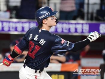 Yoon Dong-hee is here to save Lotte in crisis! Return to the 1st team → 6th CF, let's go! The shortstop is Hantaeyang