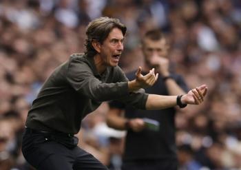 2 consecutive wins → Tottenham fans who lost for the first time of the season exploded in anger, Frank booing is not good, but I understand. He bowed his head