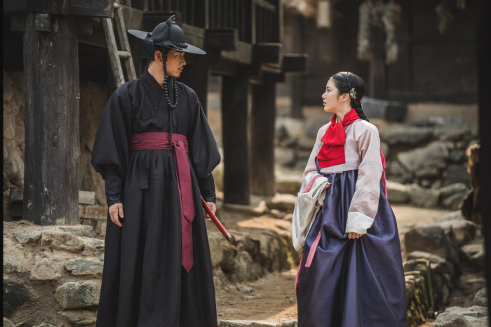 Chun-no' Chun-il's return to historical drama after 14 years...Disney's first original historical drama 'Turbulent' is coming up