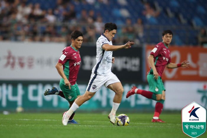 Desperate to rebound has broken crazy firepower! Anton's 99th minute theater goal match, 21 come-from-behind wins against Gimcheon, successfully escaped (on-site review)
