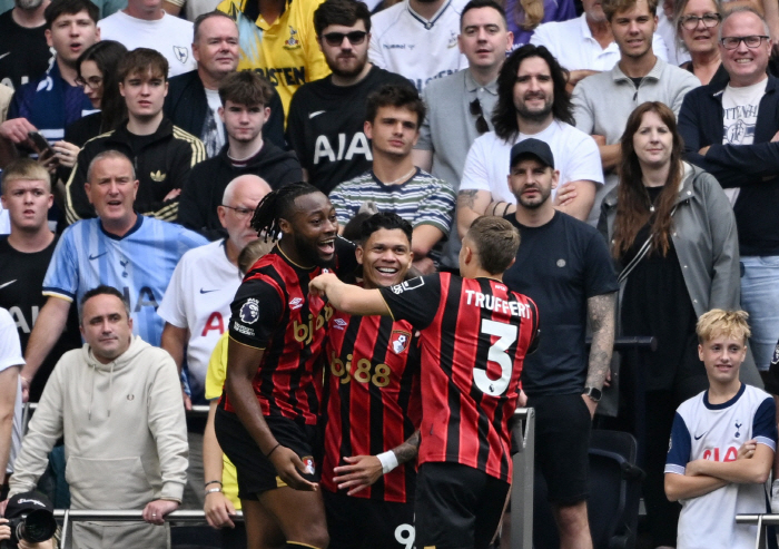 Did I make a celebration too early, Frank's challenge to win Tottenham without SON is a long way off! Lost 01 at Warr Bournemouth with 19 shots allowed