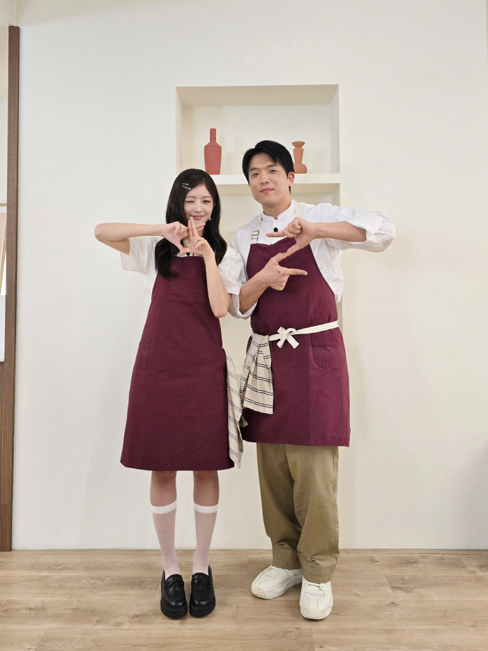 Even Ahn Seong-jae is disqualified for an eyebrow dish...It feels like you're eating a home-made meal. The seasoning is perfect, too