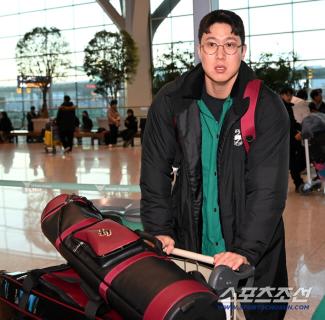 He disappeared in the second division, but Kang Jin-sung was released, and Kim Dong-yeop survived. Why?