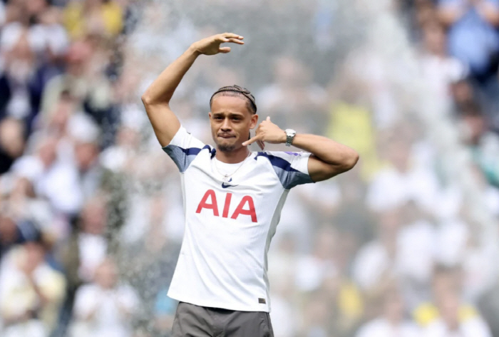 I can't wait any longer! Son Heung-min's official successor Simmons is expected to play against West Ham on the 14th, wearing No. 7