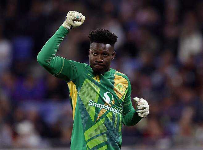 I don't have to look at Onana? Mae Kyung-ki will recruit horror show Manchester United, eventually GKBack and forth, Emilsin?