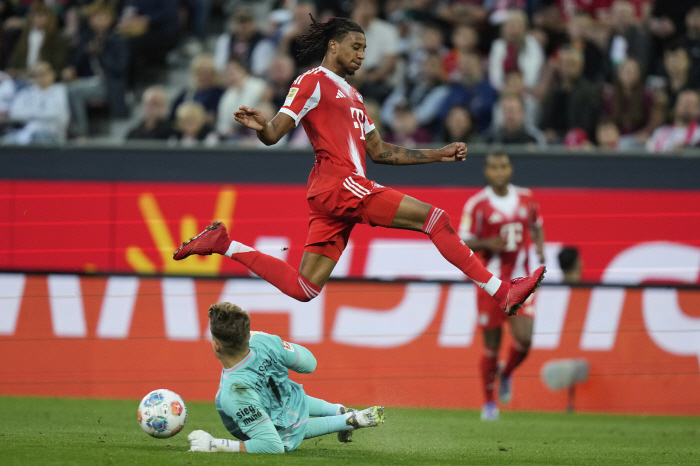 Kim Min-jae's absence Bayern, Kane Multi-Help Auks 32 sweat-beaten right-wing combination anxiety