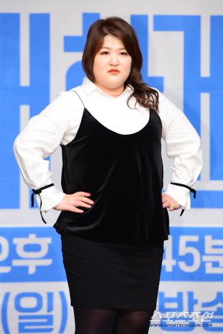 Lee Kuk-ju Explodes Disregarded and Unpleased in Japan 'The Restaurant Boss Is Just Treating Me'