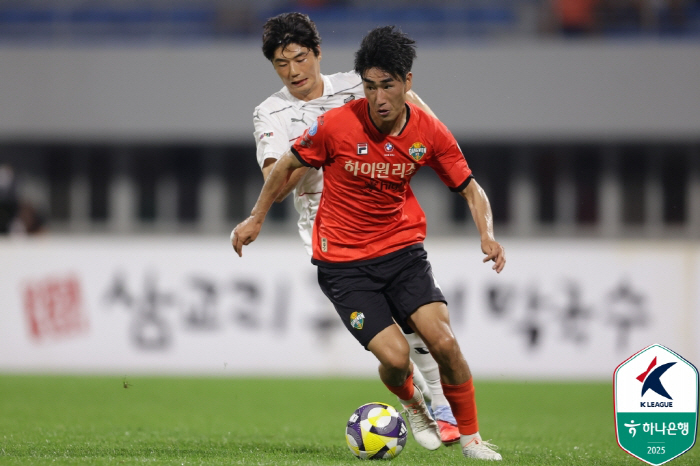 Mo Jae-hyun's winning goal Gangwon won 10 games against Pohang for four consecutive wins and five games without loss (field review)