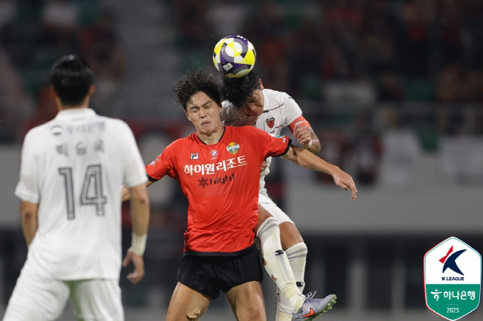 Mo Jae-hyun's winning goal Gangwon won 10 games against Pohang for four consecutive wins and five games without loss (field review)