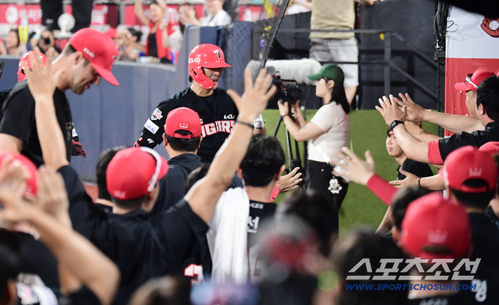  KIA players are enthusiastic about Kim Kyu-sung's come-from-behind home run