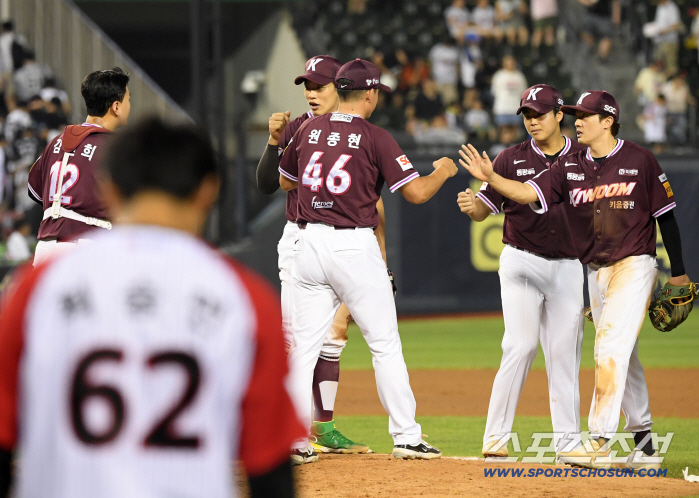  Kiwoom came from behind to win