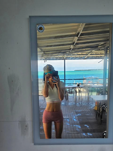  Sistar Owns, Crop Top + Bikini Appearance Revealed...I lost 10kg