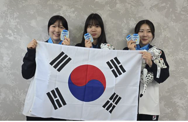 South Korea Shoots 13 Asian Championship Gold Medals Propaganda.. Oh Sehee won two awards in the junior division
