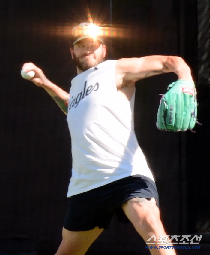 What secret to Ponce slider? A 10-win pitcher who is good at English is stuck. 