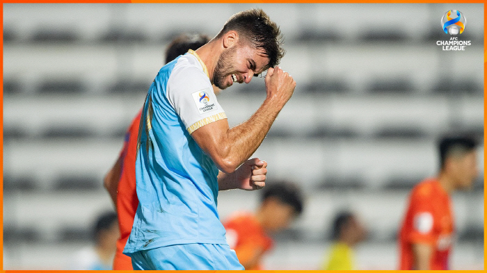 Dream Market I want to retire in China A mercenary from the K League, naturalized at K-League? China's futile expectation to play in the next World Cup qualifying round?